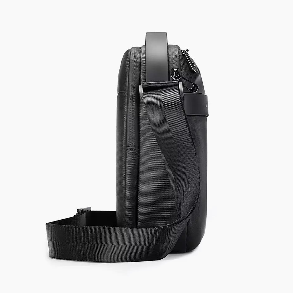 Urban Crossbody Bag for Daily Use – Compact & Stylish – Bange City