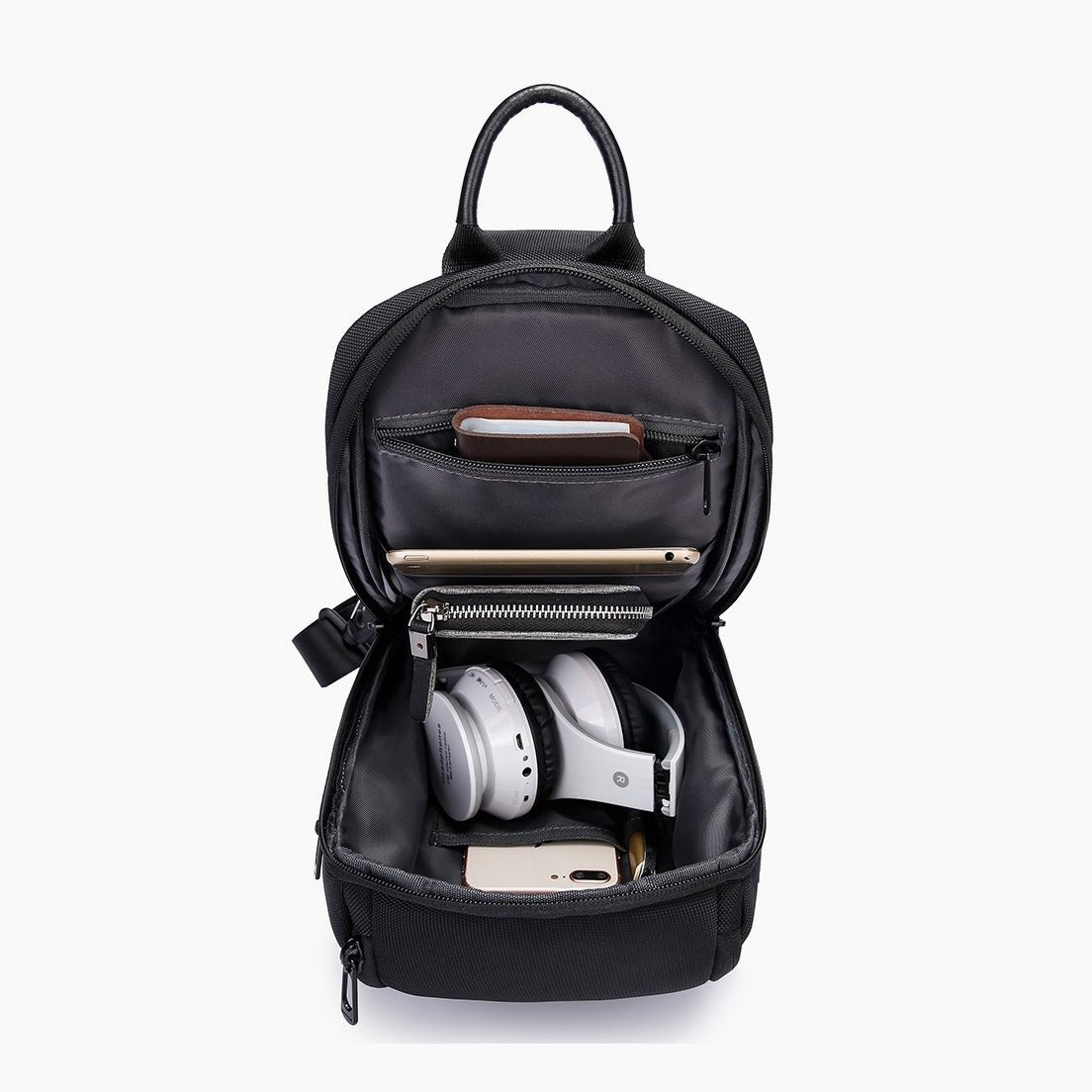 Lightweight Functional Crossbody Bag – Compact & Everyday Use – Bange Hero