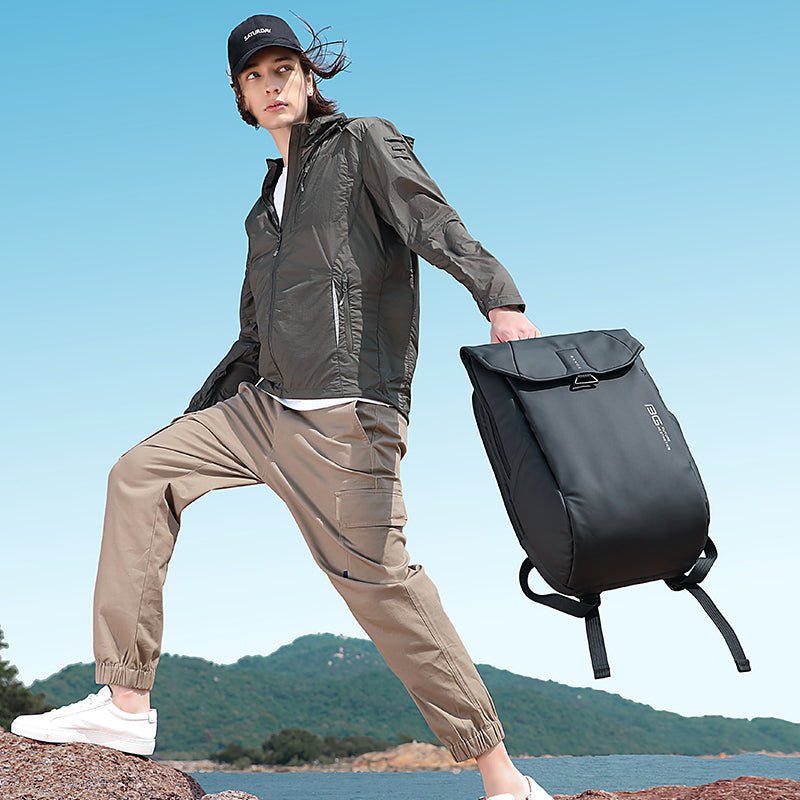 Waterproof Backpack for 17.3" Laptop with USB Port – Bange Pulse
